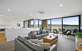 Stunning Main Beach Location- Anglesea